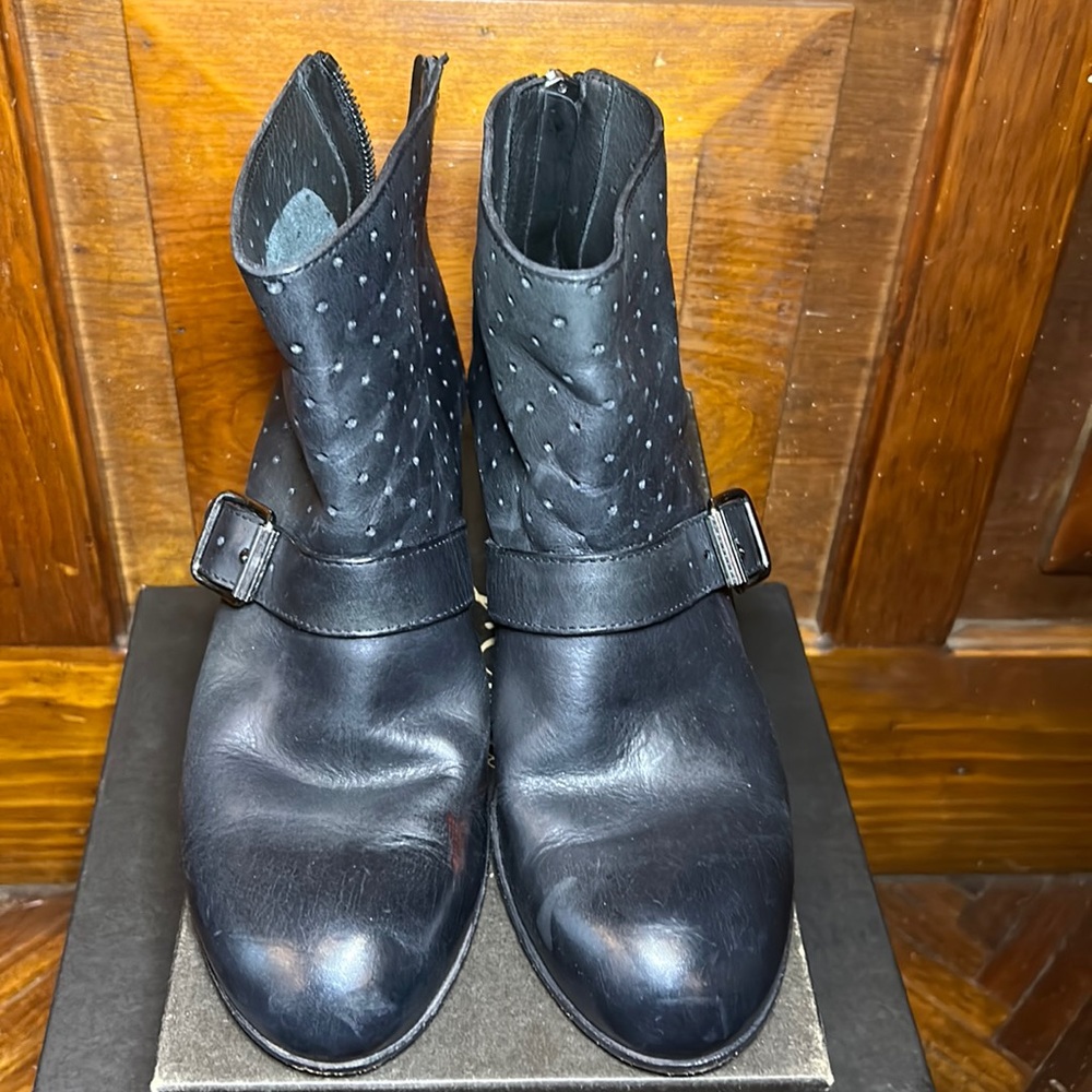 Pantanetti. hand made Italian boots with strapped buckle and sippers back.